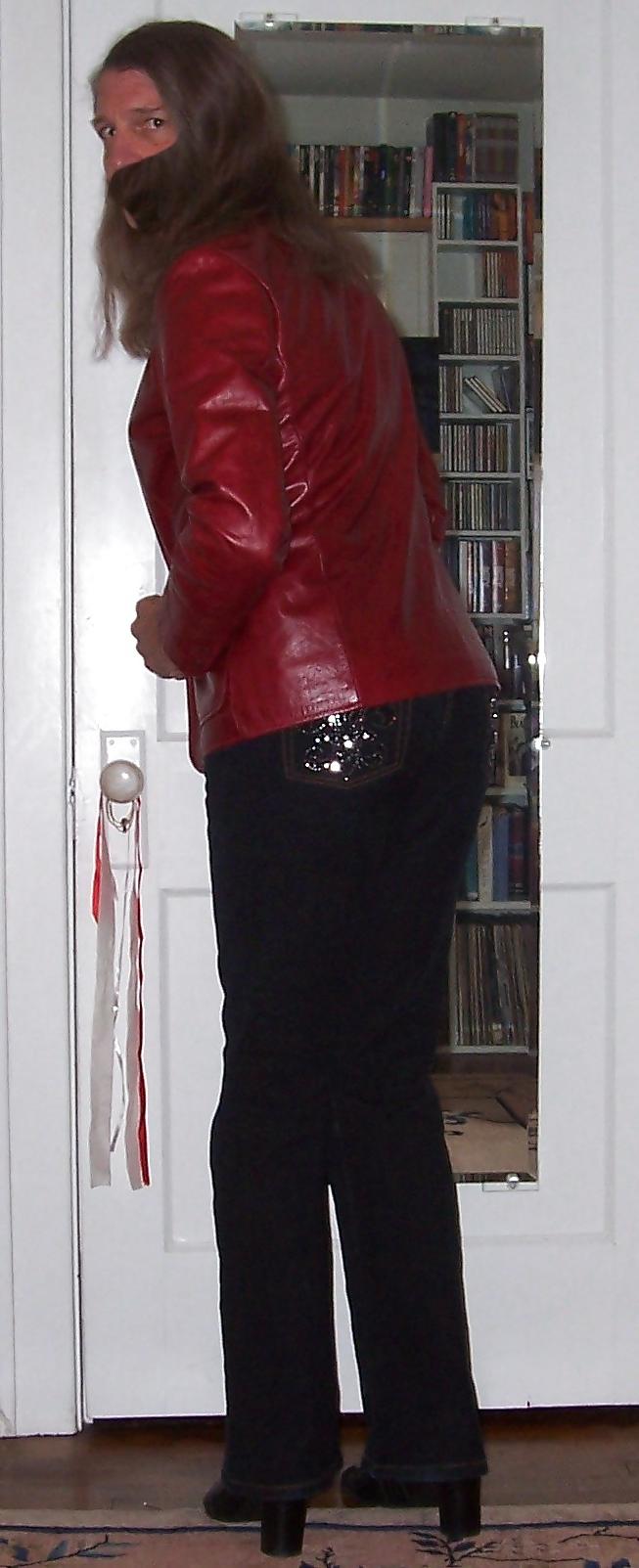 16P Crossdressing - Bling Butt
