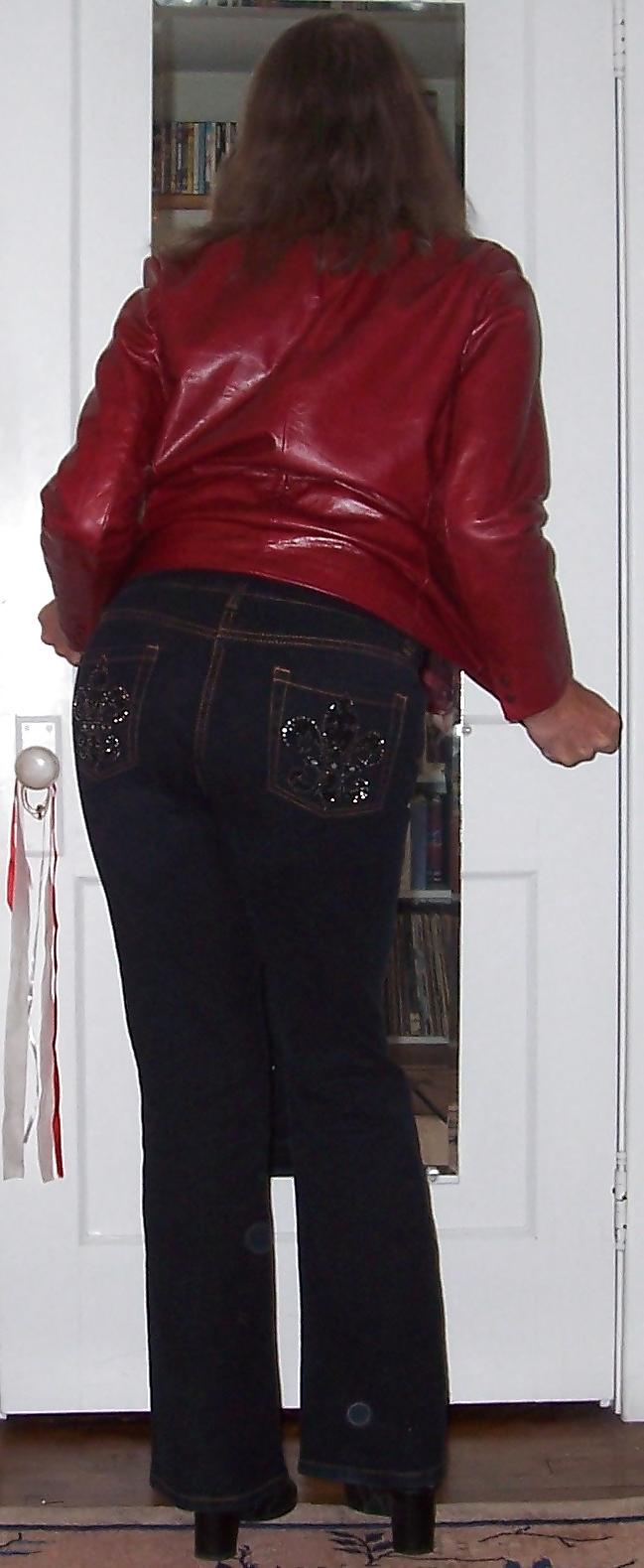 16P Crossdressing - Bling Butt