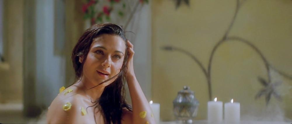 14P Preity Zinta fucked & cummed!!!