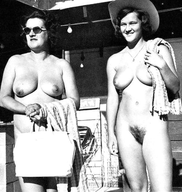 20P Vintage nudist 3.