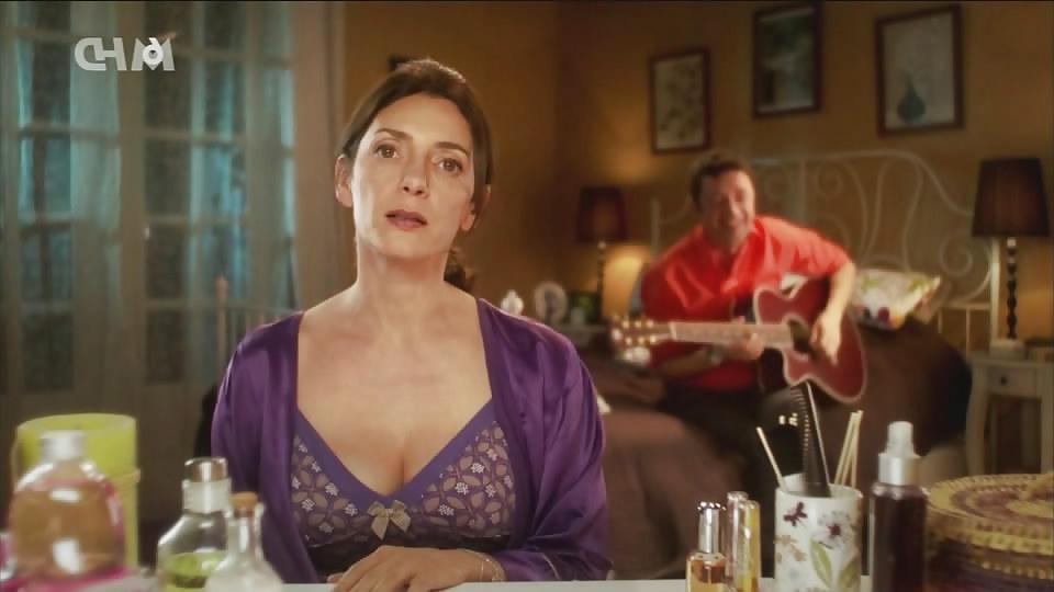 22P Valerie karsentie elle me fait bander so hot milf
