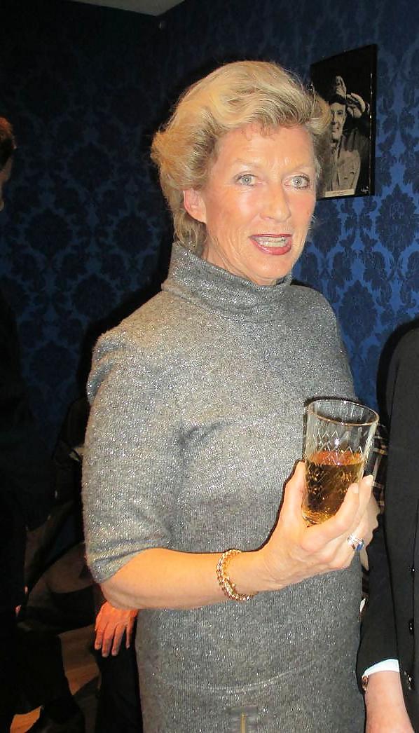 25P Petra Roth Ex-OB