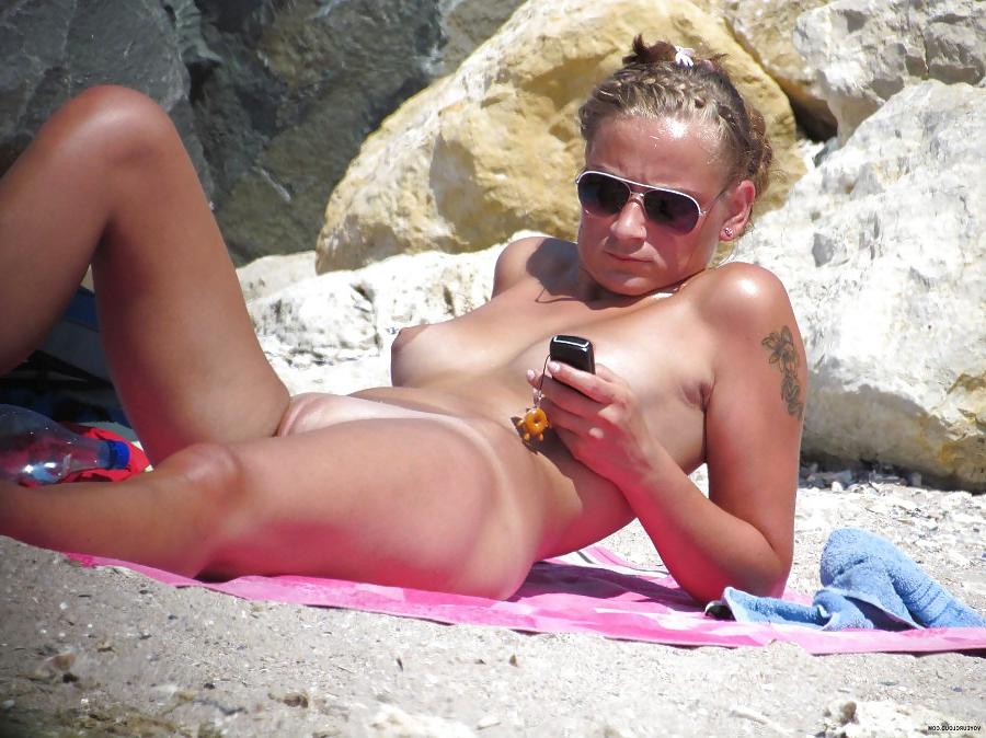 25P Tan lines milf -3 - 