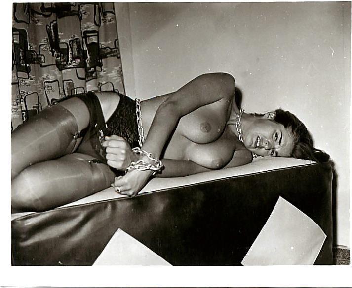 12P Vintage brunette in chains