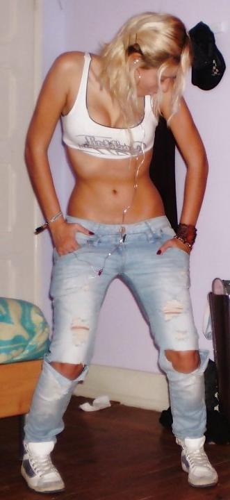 23P Another hot Portuguese Teen