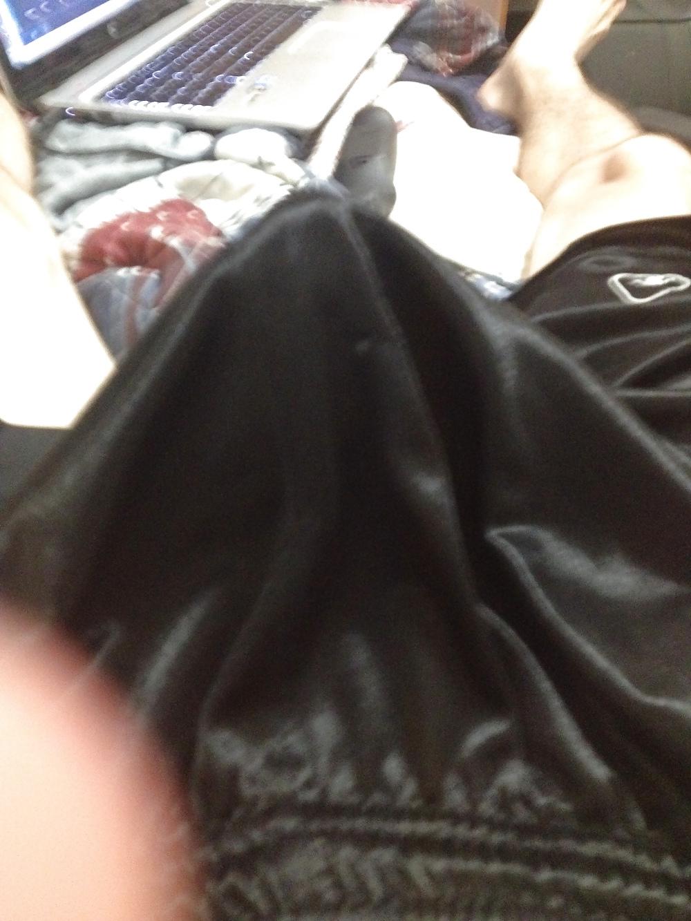 8P So Horny Need Some Pussy!!