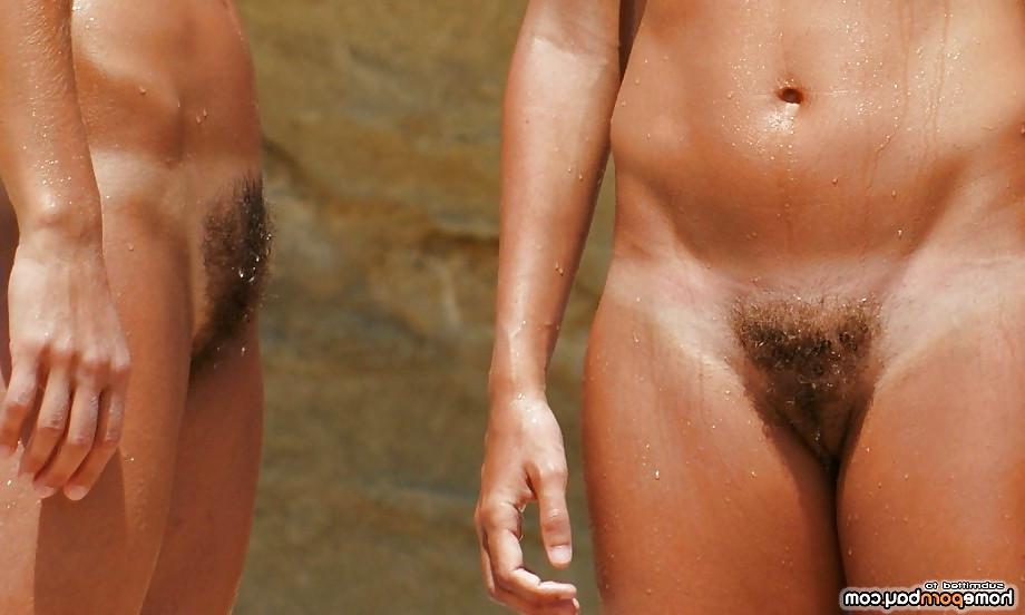 13P Tanned nude babe