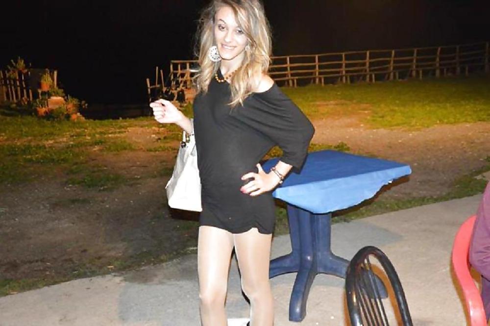 18P Italian girl: Roberta