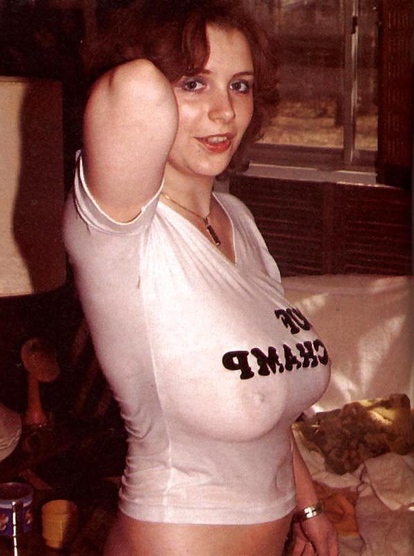 25P Vintage Busty Girls Beth Berenson