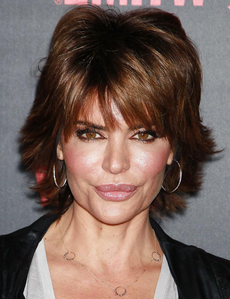 25P CumShoot Lisa Rinna Star MILF Celebrity