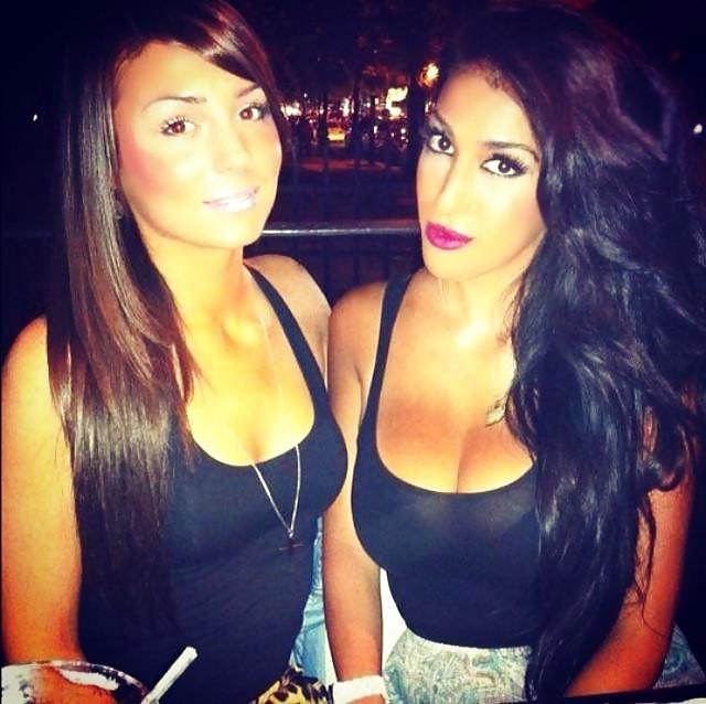 25P Iranian Teen Slut Niloofar