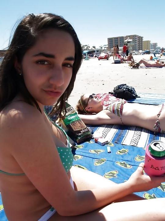 25P Iranian Teen Slut Dorsa 