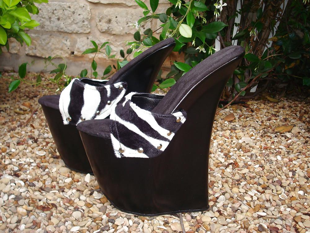 19P Extreme Shoes 19