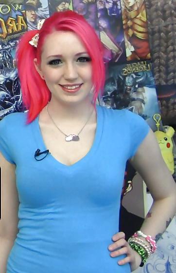 14P Youtube Gamer Slut Panser(TradeChat)