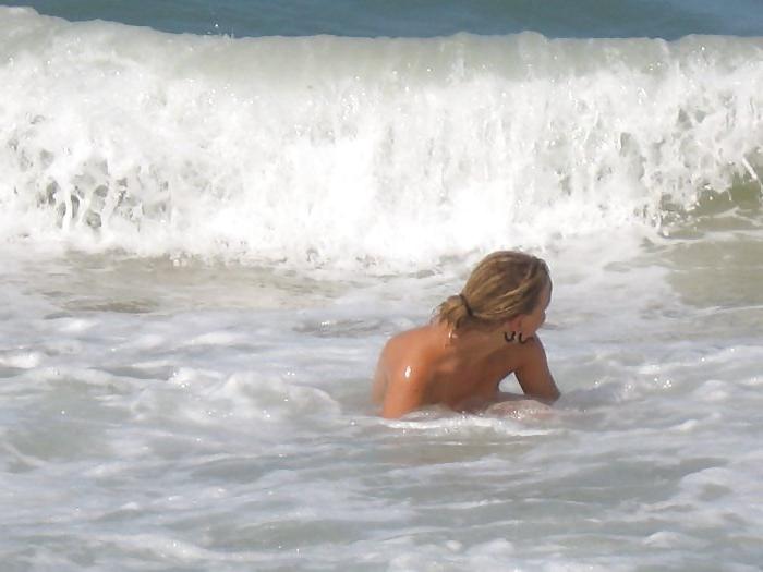25P Teen Tiny Topless Tits