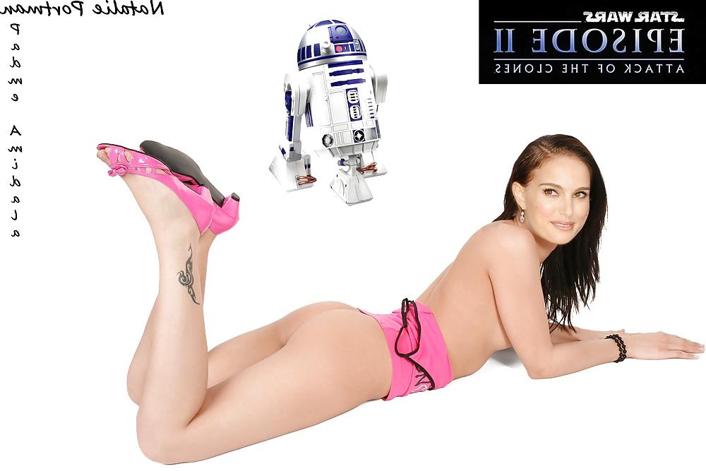 25P Natalie Portman showing off her pussy Part 15