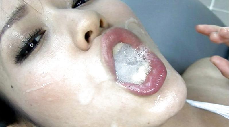 9P Japanese Oral Creampie 2