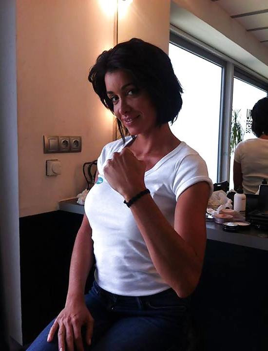 25P Jenifer Bartoli la salope !!!