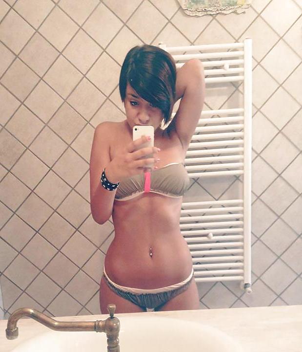 19P Italian girl: lucy