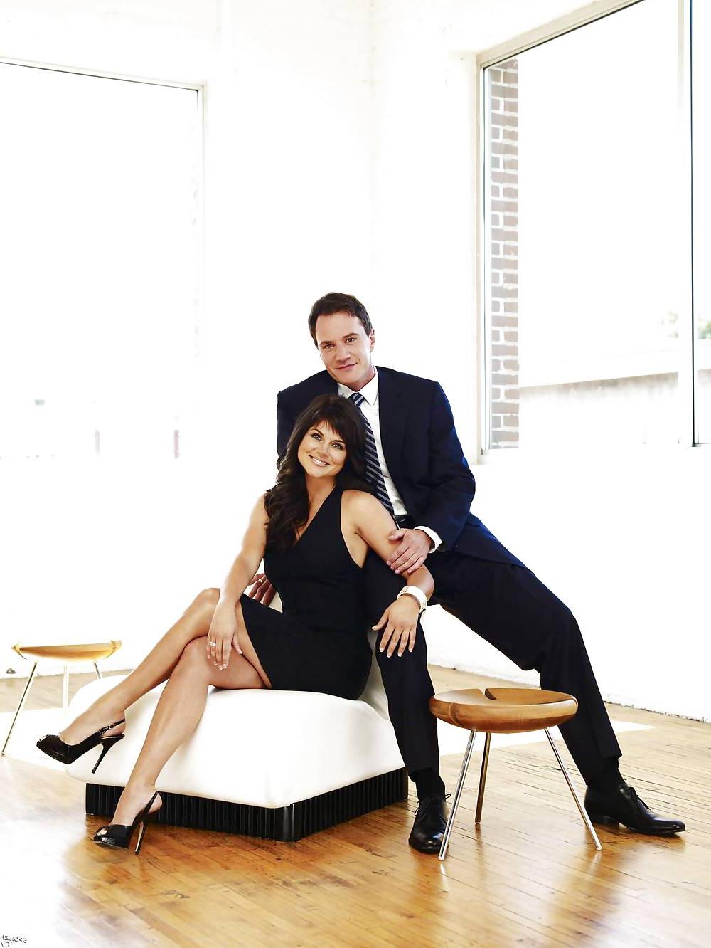 21P Celebrity Legs