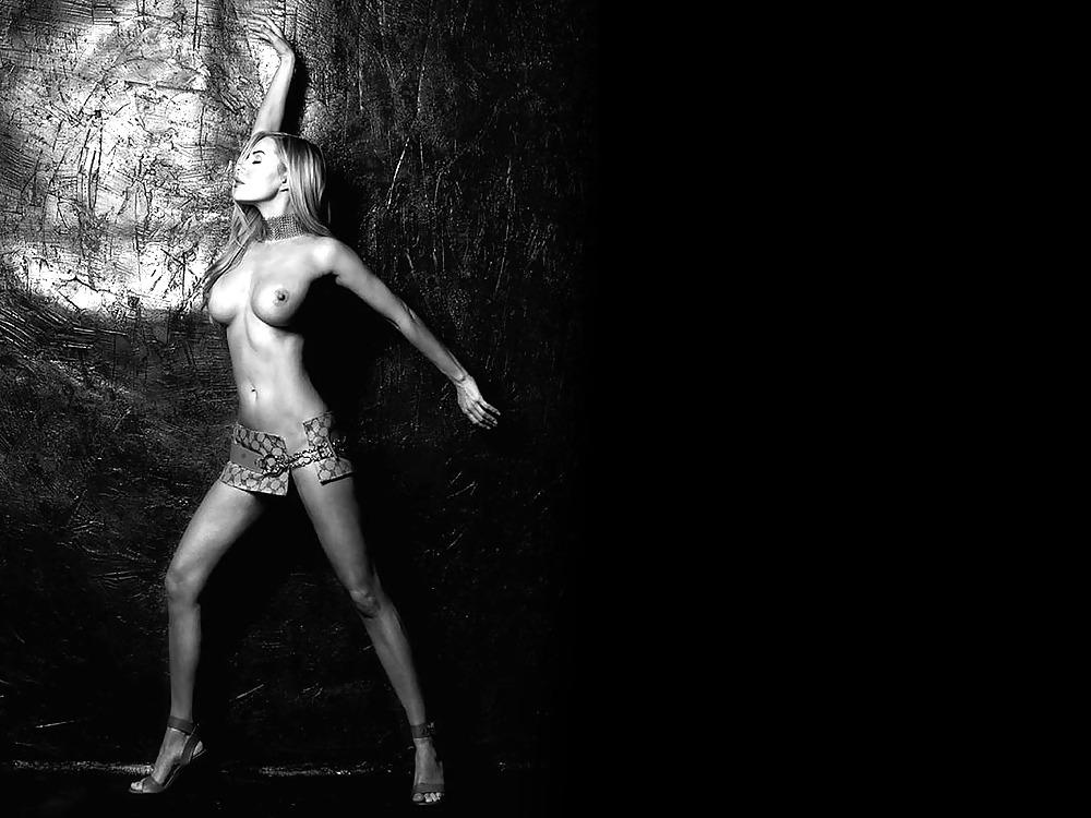 25P Xenia Seeberg deutsche Schauspielerin