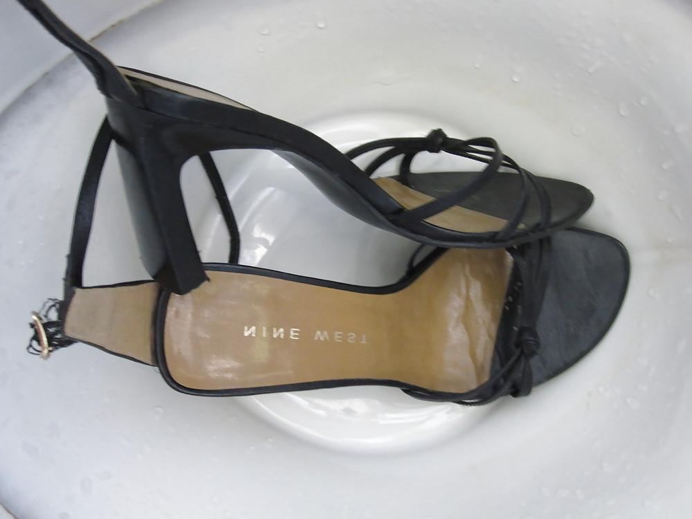 11P Nine West Heels Goodwill Bound