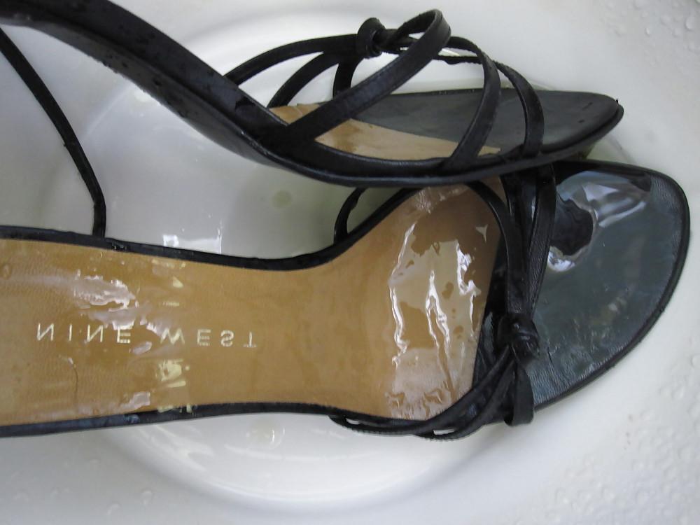 11P Nine West Heels Goodwill Bound