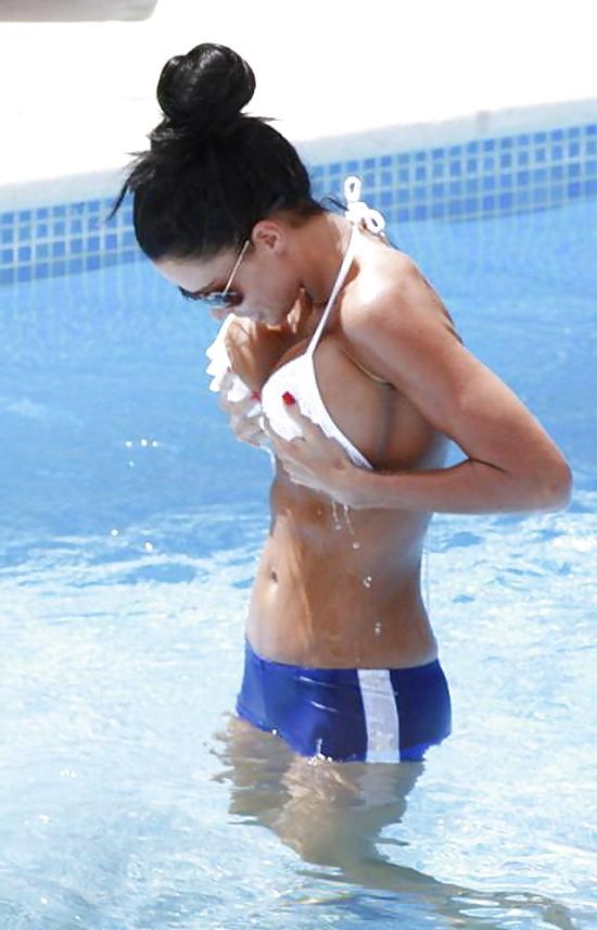 14P Kate Price In Pool