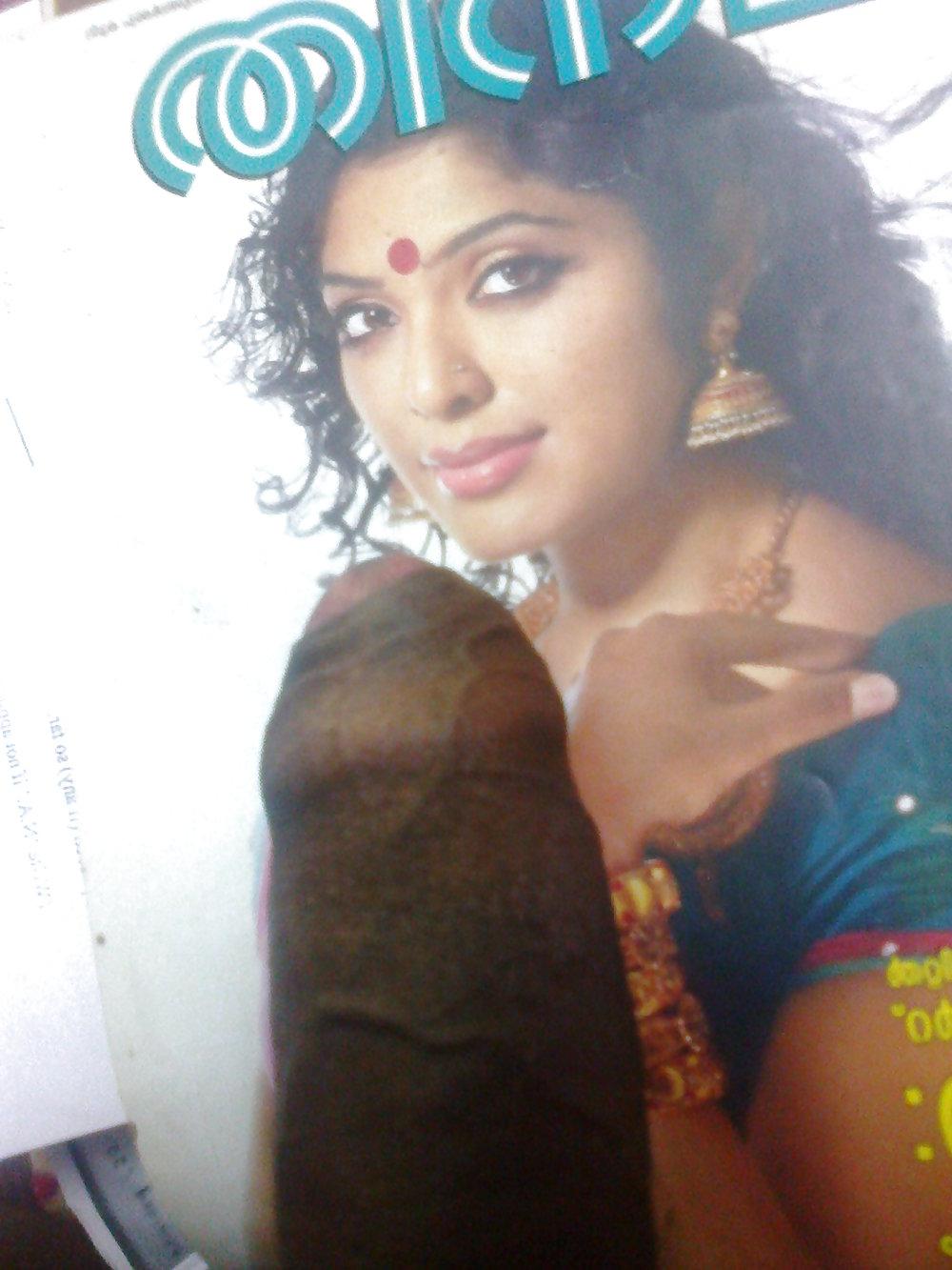 25P Hot Face-Rima Kallingal