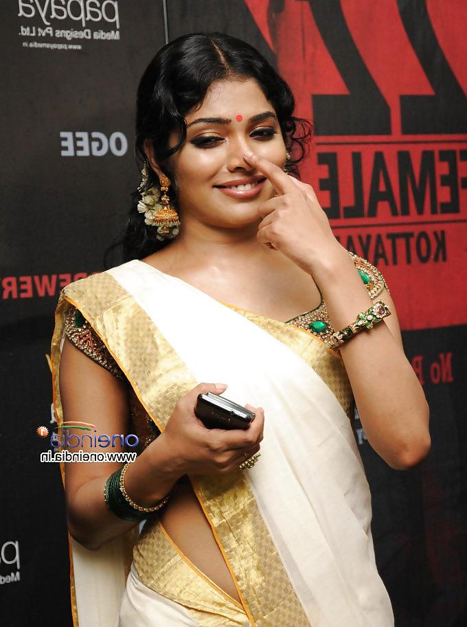 25P Hot Face-Rima Kallingal
