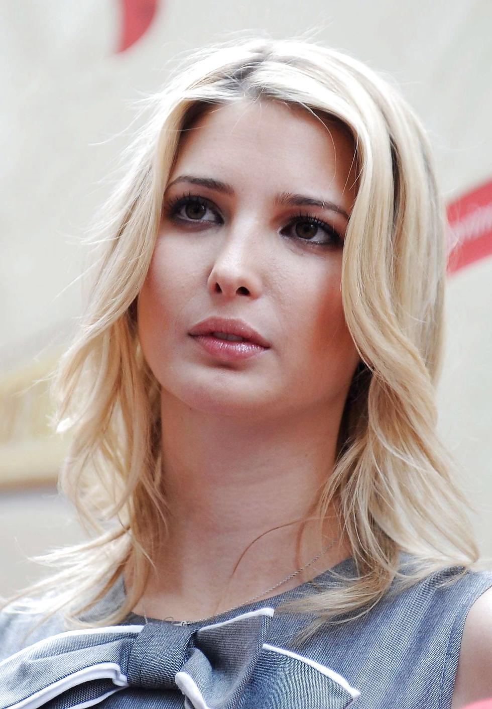 21P CumShoot Ivanka Trump Star Celebrity