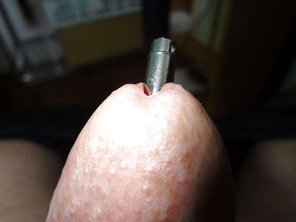 12P The urethra insertion