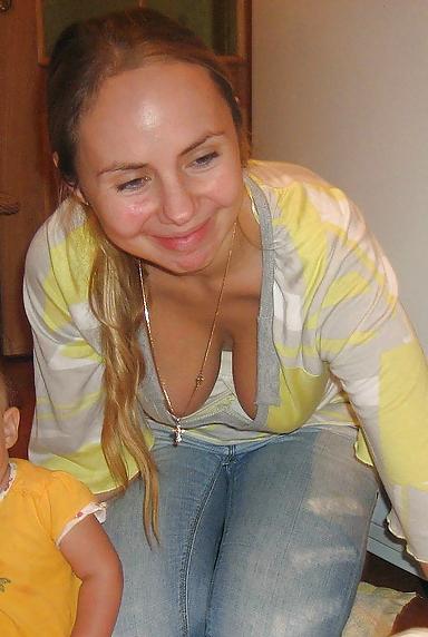16P Wives that need banging hard