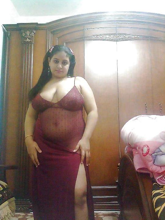 15P Hot Iranian Women Part 2