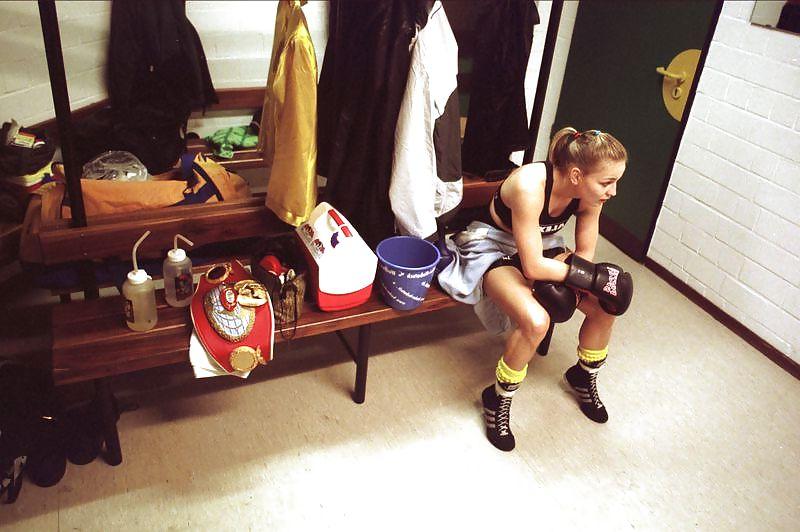 22P Regina Halmich deutsche Boxsportlerin