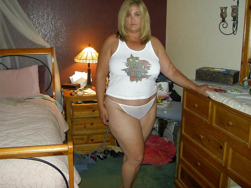 25P Real Wives and Grannies - Mature BBWs