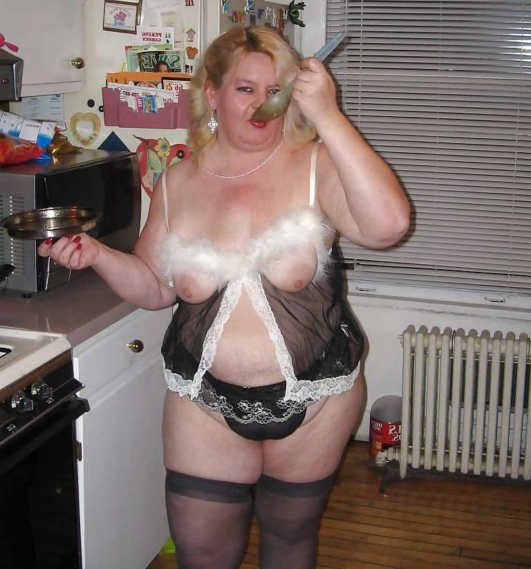 25P Real Wives and Grannies - Mature BBWs