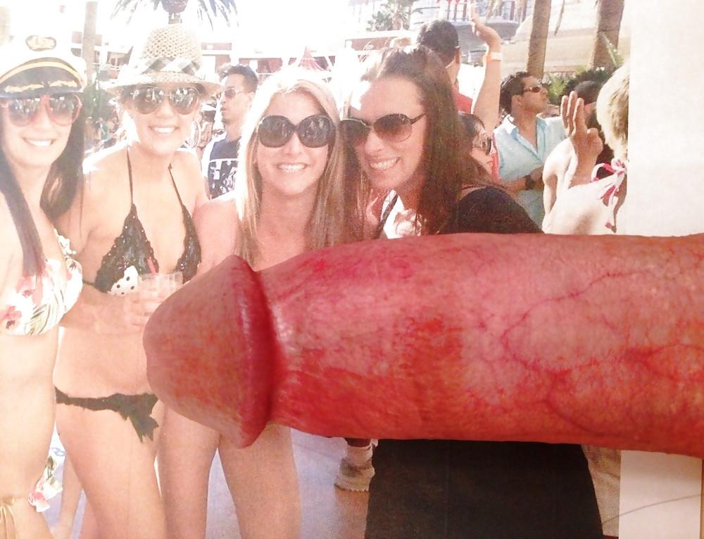 4P Group of hotties in sunglasses