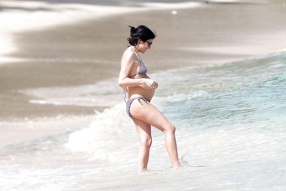 25P Andrea Corr