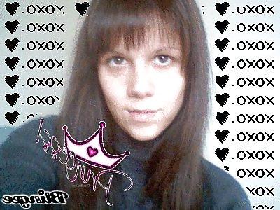 25P Tiny Teen Mom Hottie