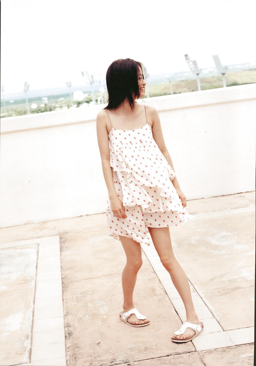 25P Hot Asian Celebrity Naya Ueto