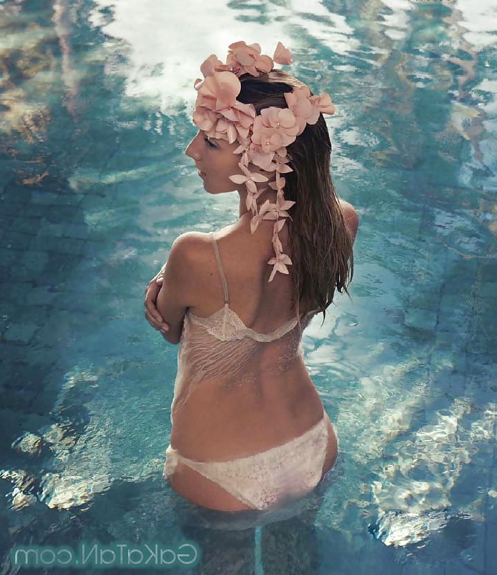 12P Audrey Lamy (nude)