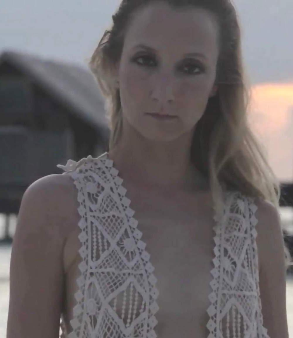 12P Audrey Lamy (nude)