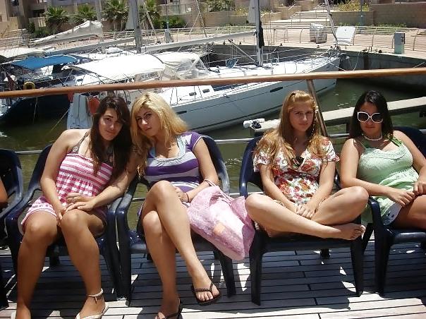 25P Daniella israelienne  aux grosses mamelles part 1