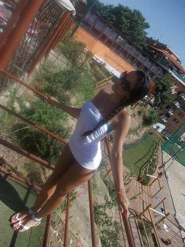 24P Stunning italian bikini teen Michelle Ferrante