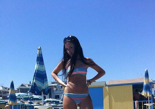 24P Stunning italian bikini teen Michelle Ferrante