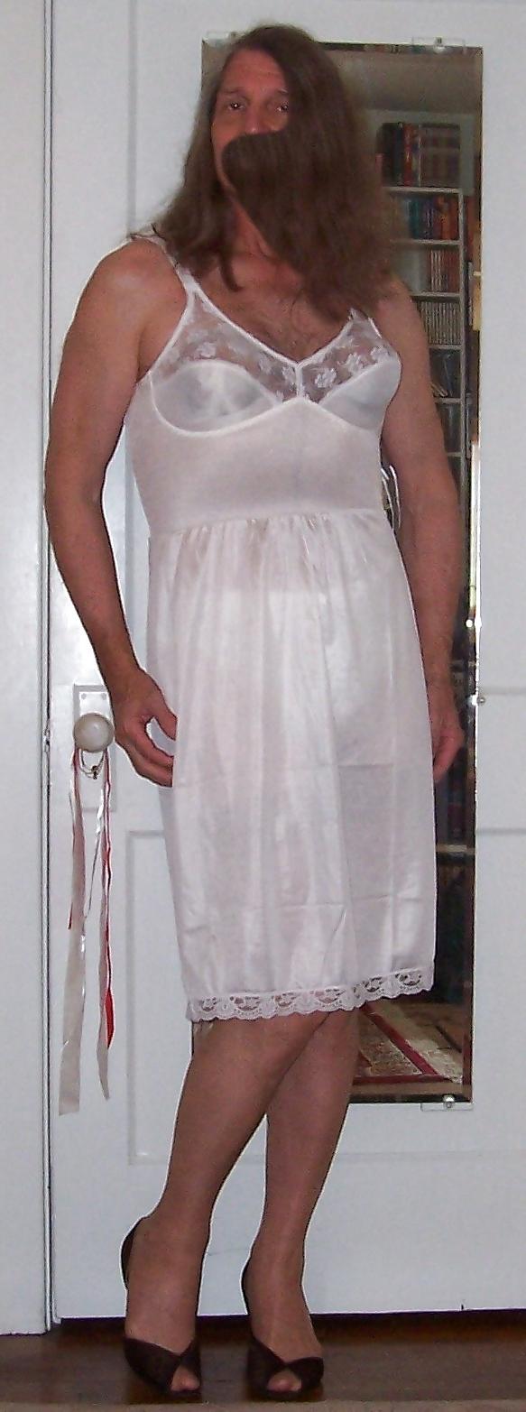 11P Crossdressing: White Slip