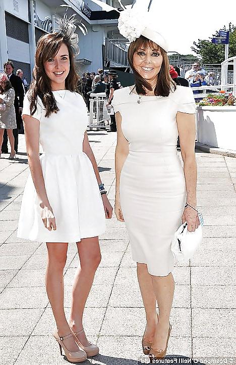 25P Carol Vorderman Super Milf
