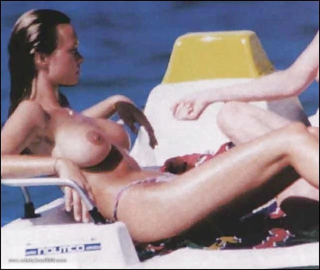 16P Celebrity #8: Anna Falchi
