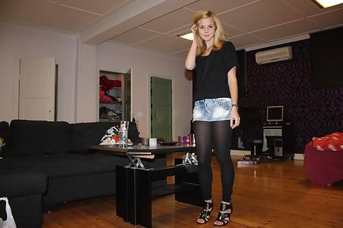 22P Sexy swedish girls